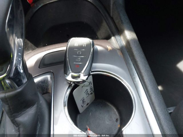 1G1ZD5ST6MF077774 Chevrolet MALIBU LT