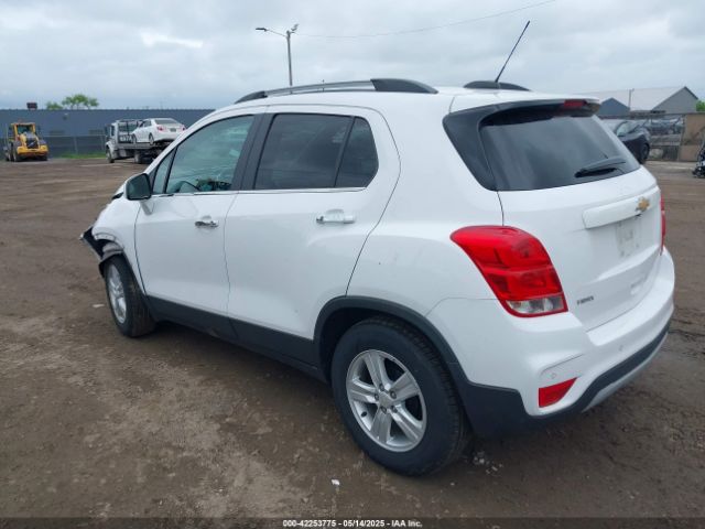 2020 CHEVROLET TRAX 3GNCJLSB9LL143621 Photo 2