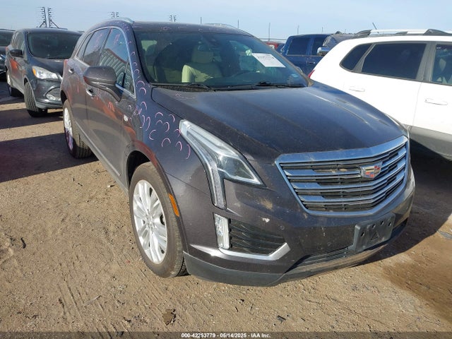 2018 CADILLAC XT5 1GYKNERS6JZ233125 Photo 0