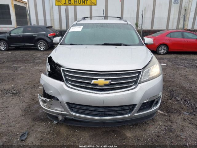 1GNKVHKD8EJ294782 Chevrolet Traverse 2lt