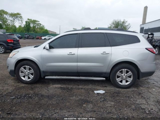 1GNKVHKD8EJ294782 Chevrolet Traverse 2lt