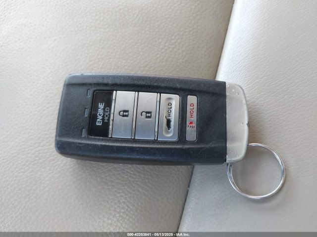 5J8YD4H58JL013823 Acura j35y5