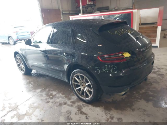 2018 PORSCHE MACAN WP1AB2A55JLB32335 Photo 2