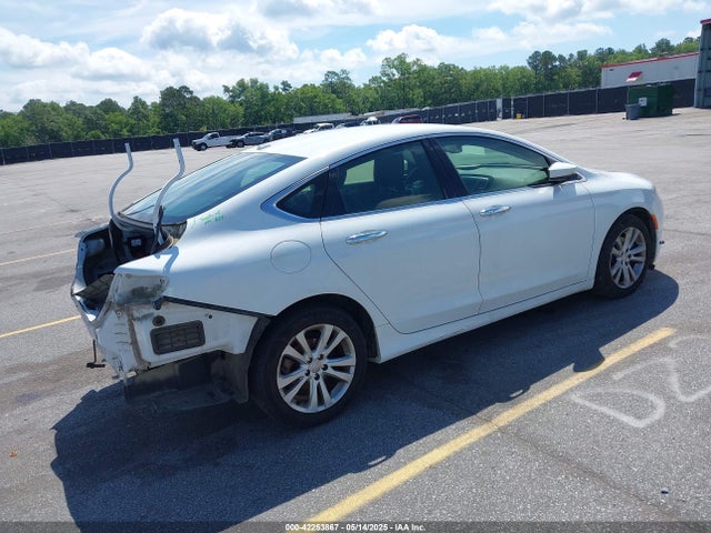 1C3CCCAB6FN675289 Chrysler 200 Limited