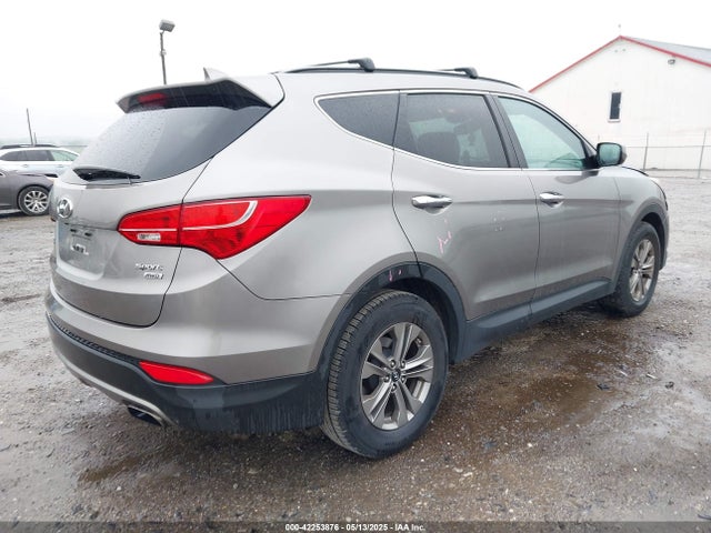 5XYZUDLB2GG311580 Hyundai Santa Fe Sport 2.4l