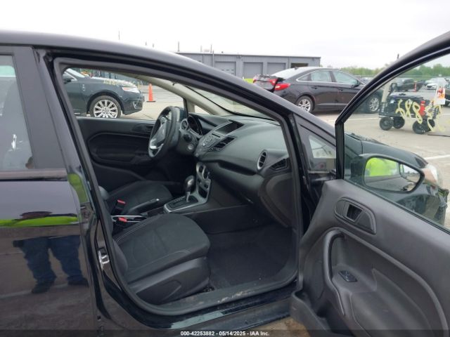 3FADP4EJ0HM166054 Ford FIESTA SE