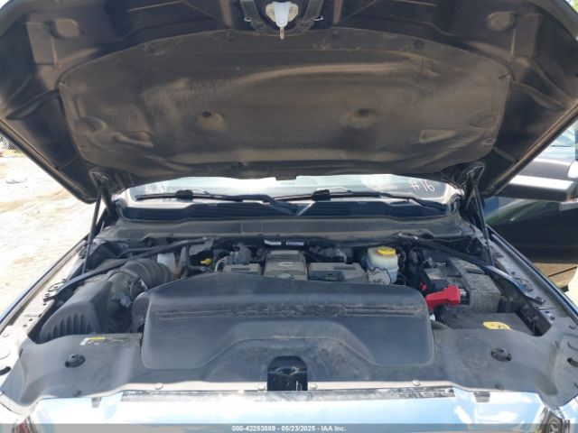 3C6UR5CL7KG552062 RAM 2500 Tradesman  4x4 6'4 Box