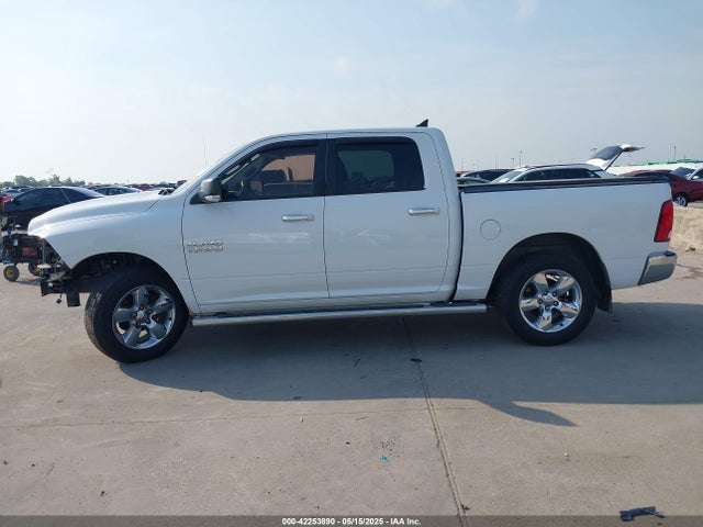 1C6RR6LG8FS634671 RAM 1500 Lone Star