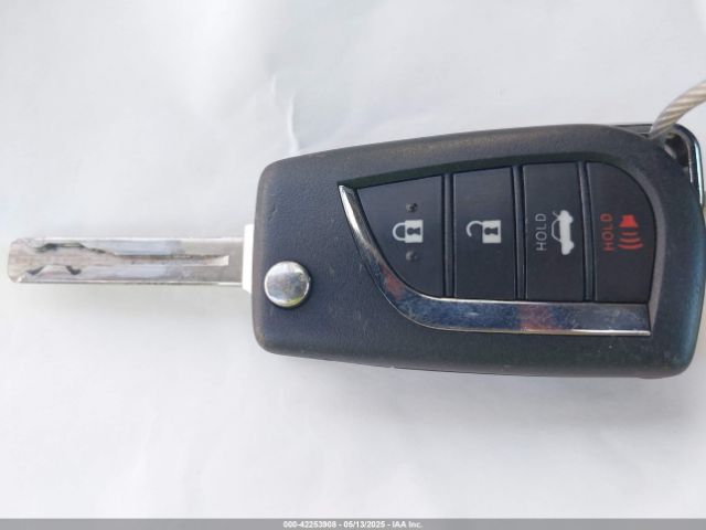 5YFB4MDE1PP026245 Toyota COROLLA LE