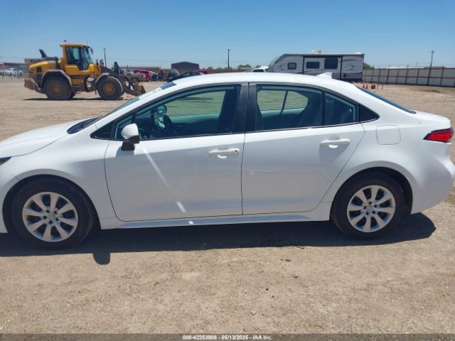 5YFB4MDE1PP026245 Toyota COROLLA LE