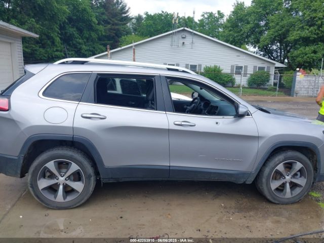 1C4PJMDN0KD167401 Jeep Cherokee Limited 4x4
