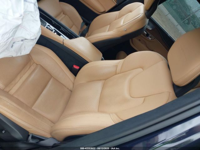 2017 VOLVO XC90 YV4A22PL3H1166459 Photo 8