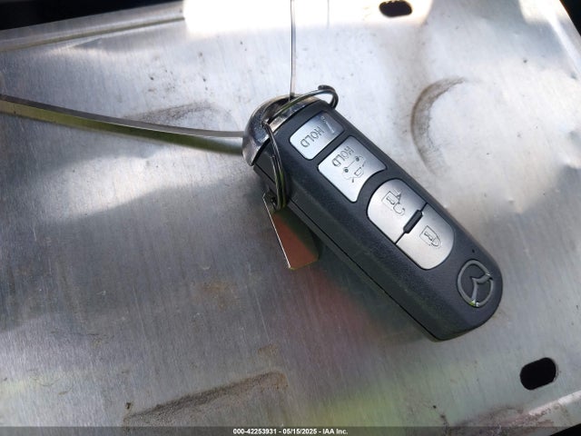 3MZBN1U78HM108301 Mazda pe