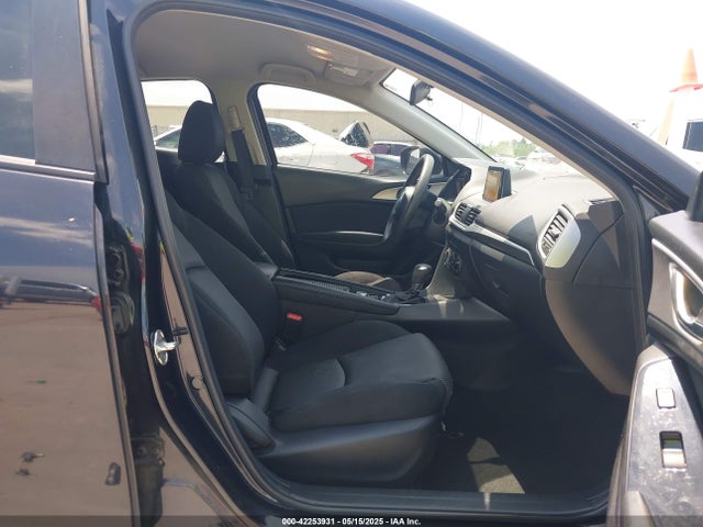 3MZBN1U78HM108301 Mazda pe