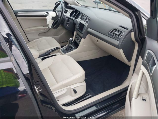 3VW2A7AU0FM019389 Volkswagen Golf