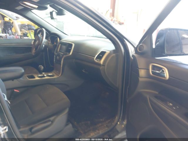 1C4RJFAG3FC173229 Jeep Grand Cherokee Laredo