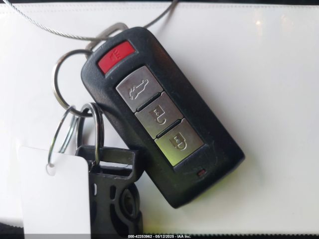 JA4AD3A32HZ058678 Mitsubishi Outlander Se/sel