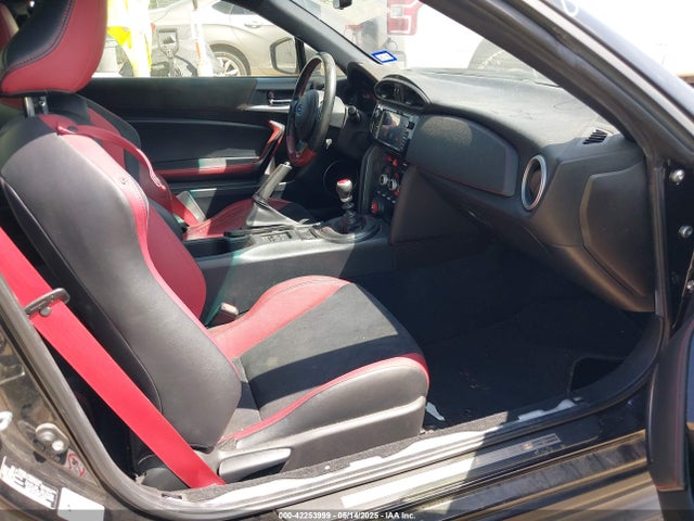 JF1ZCAD15J9600264 Subaru na
