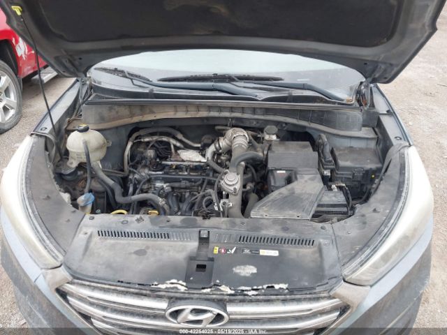 KM8J33A22GU181677 Hyundai Tucson Limited