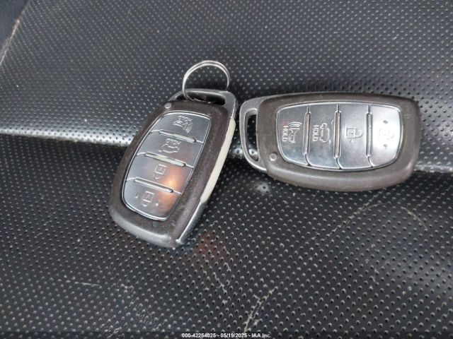 KM8J33A22GU181677 Hyundai Tucson Limited