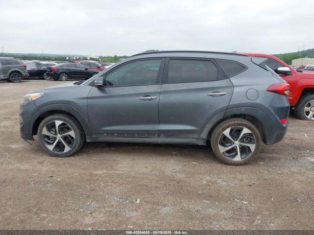 KM8J33A22GU181677 Hyundai Tucson Limited