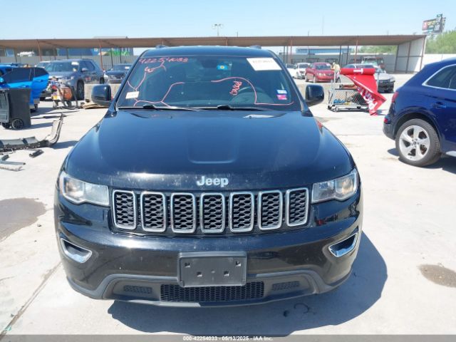 1C4RJEAG4HC702216 Jeep Grand Cherokee Laredo 4x2