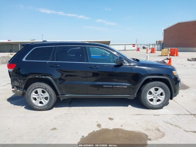1C4RJEAG4HC702216 Jeep Grand Cherokee Laredo 4x2