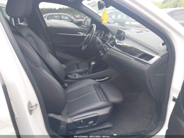 2018 BMW X2 WBXYJ5C38JEF72060 Photo 4