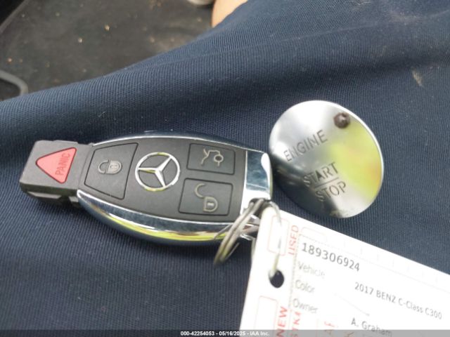 2017 MERCEDES-BENZ C 300 55SWF4JBXHU232570 Photo 10