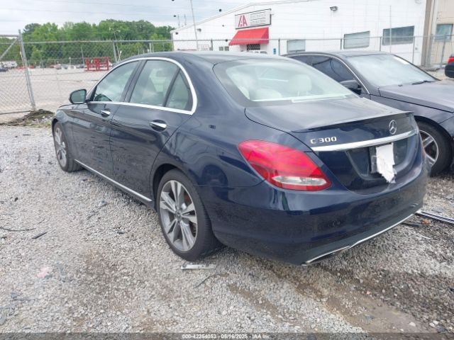 2017 MERCEDES-BENZ C 300 55SWF4JBXHU232570 Photo 2