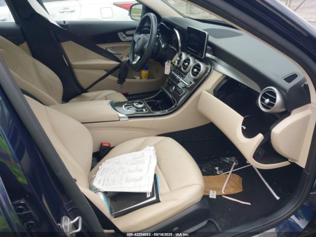2017 MERCEDES-BENZ C 300 55SWF4JBXHU232570 Photo 4