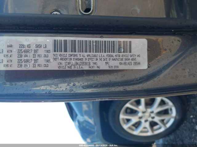 1C4PJLLBXJD553016 Jeep Cherokee Latitude Plus Fwd