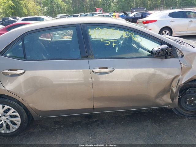 2T1BURHE1KC171012 Toyota COROLLA LE