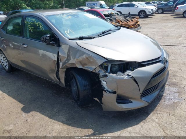 2T1BURHE1KC171012 Toyota COROLLA LE