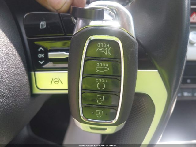 KMHLP4AG7MU157692 Hyundai Elantra Limited