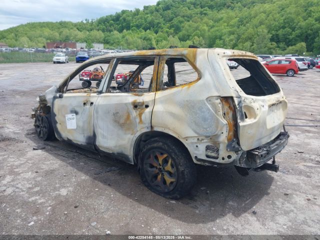 2020 SUBARU FORESTER JF2SKAJC0LH568466 Photo 2