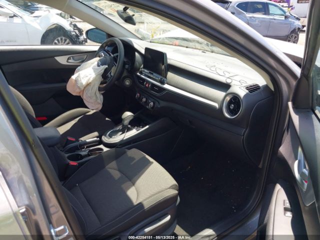 3KPF24AD6RE759558 KIA Forte Lxs