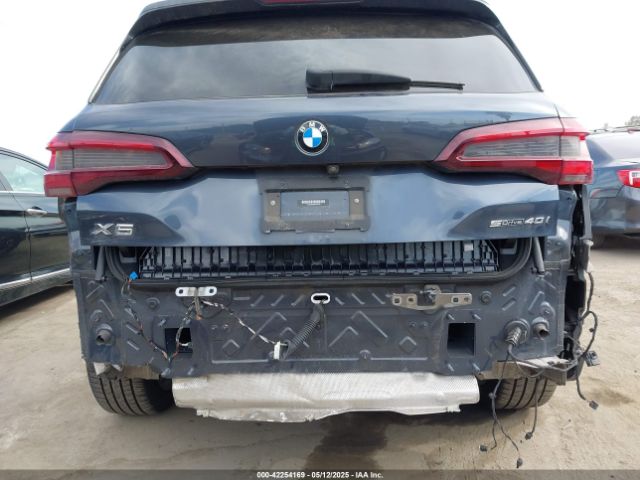 5UXCR4C06M9F26786 BMW X5 Sdrive40i