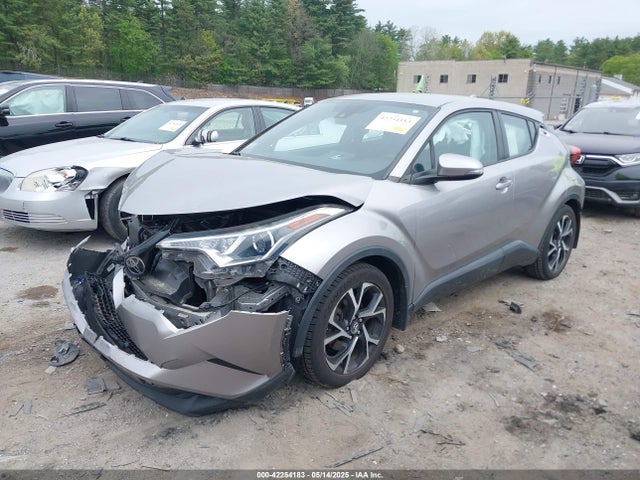 NMTKHMBX7JR014817 Toyota 3zr-fae