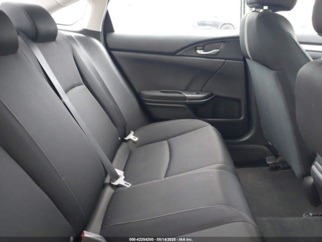 2HGFC2F50HH518280 Honda Civic Lx