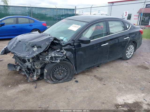 3N1AB7AP3HY318413 Nissan SENTRA SV