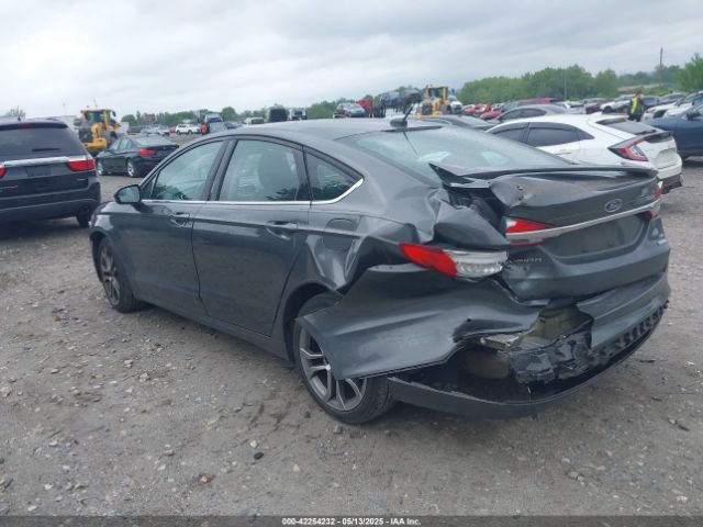 3FA6P0HD0HR174309 Ford FUSION SE