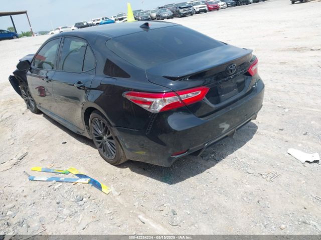 2020 TOYOTA CAMRY 4T1G11AK6LU311393 Photo 2