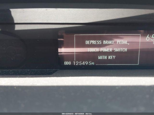 JTDKN3DU4F0470775 Toyota Prius Two