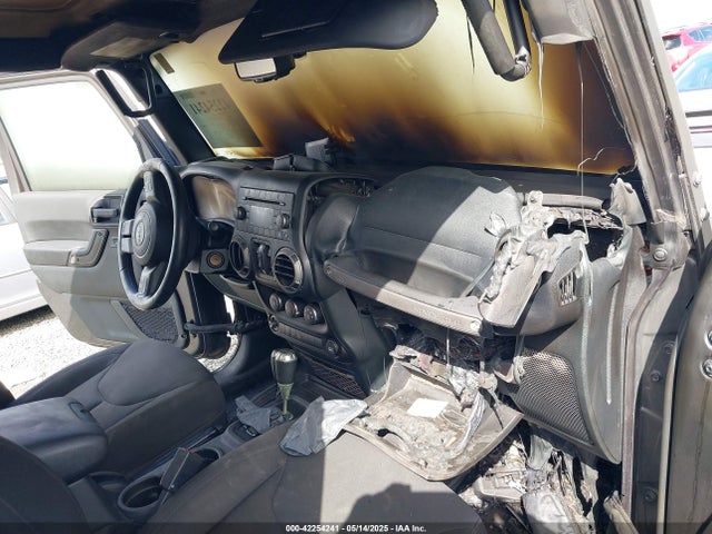 1C4BJWDG8HL586490 Jeep 2017
