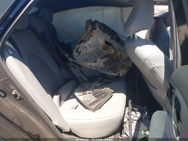 42254261 :رقم المزاد ، 4T1DZ1FB2MU065948 vin ، 2021 Toyota Avalon Limited مزاد بيع