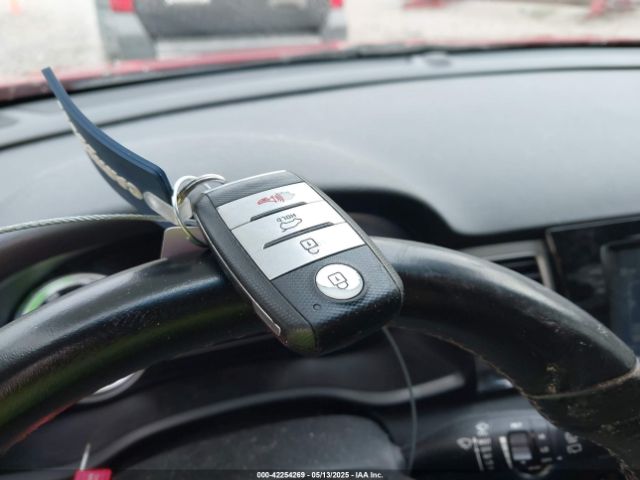 KNDCC3LC1H5037990 KIA NIRO EX