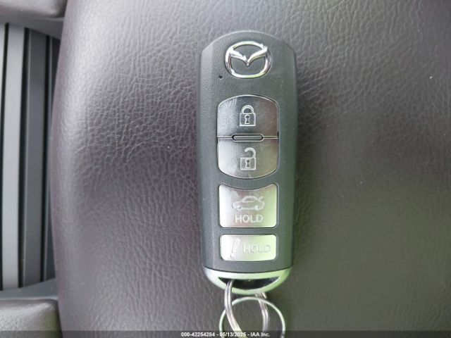 3MZBN1V70HM112308 Mazda Mazda3 Touring