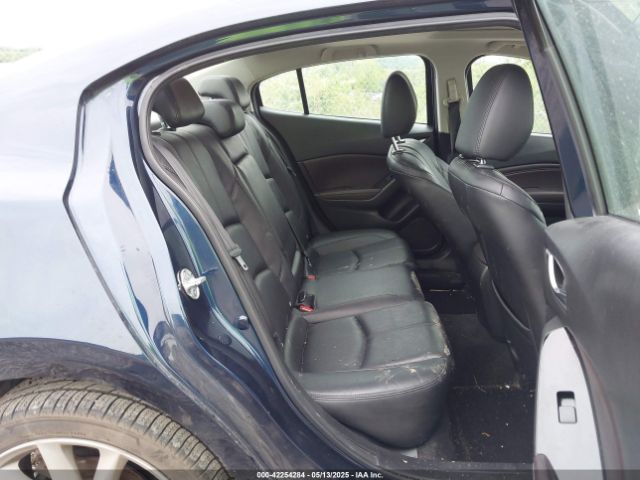 3MZBN1V70HM112308 Mazda Mazda3 Touring