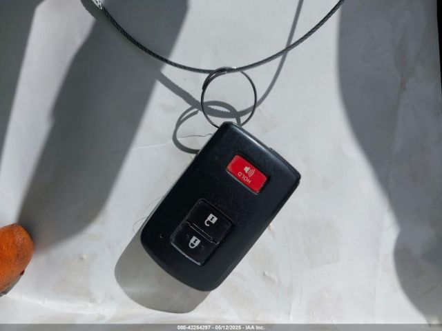 JTDKDTB3XE1065347 Toyota Prius C Three